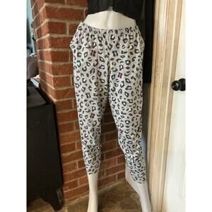 Jogger Pants Leopard Large Cheetah Animal Cozy Loungewear with Pockets Comfy